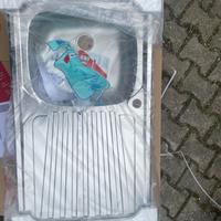 Lavello cucina a una vasca con gocciolatoio