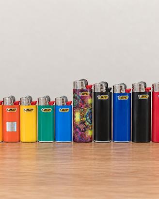 Lotto 10 accendini BIC