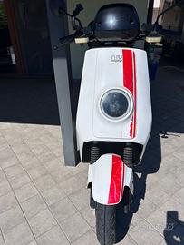 Scouter elettrico 125 Niu