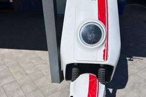 Scouter elettrico 125 Niu