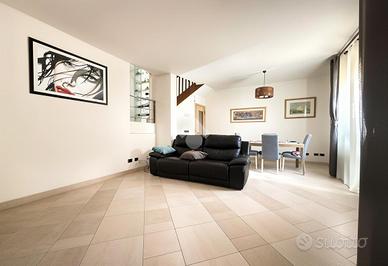 VILLA A SCHIERA A MOGLIANO VENETO
