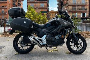 Honda NC 750 - Full Optional