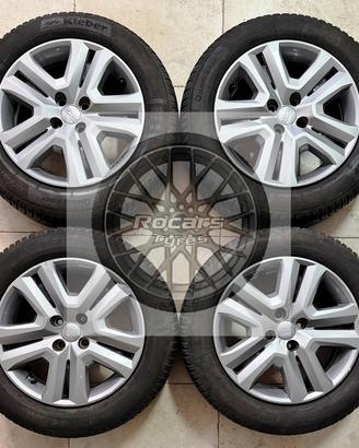 Cerchi 16 e pneumatici 4 Stagioni Dacia Sandero