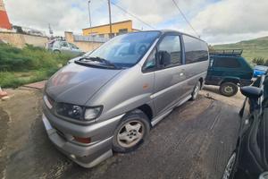 Mitsubishi Space Gear benzina 2002