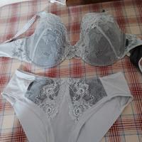 3:Reggiseni taglia quinta