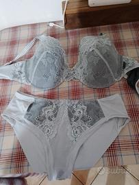 3:Reggiseni taglia quinta
