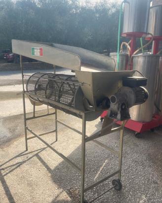 Frantoio Da 150 kg Con Elevatore in Acciaio Inox