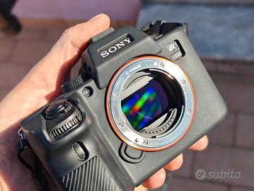 SONY ALPHA A7III COME NUOVA, PERFETTA