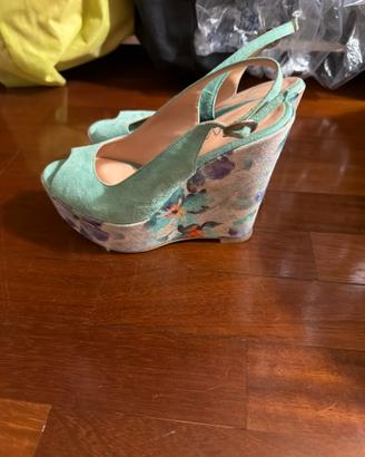 Scarpe con zeppa