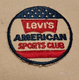 Petch Levi's American sports club