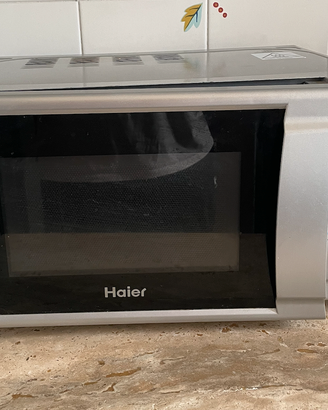 Forno micronde Haier
