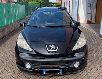 peugeot 207 1.4 GPL neo patentati 