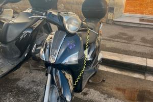 Motorino usato con lavori da fare a 250€