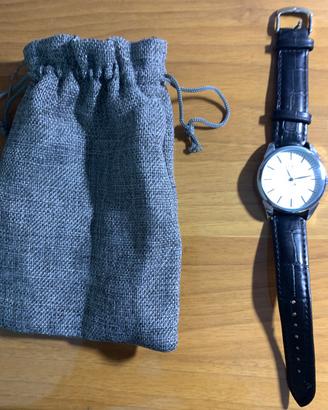 Orologio JCKY Time mai usato.