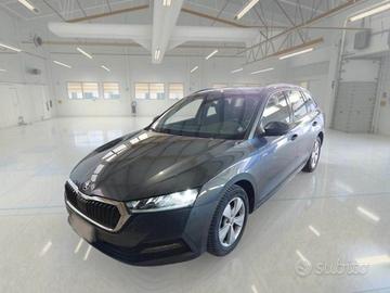 SKODA Octavia 2.0 TDI EVO SCR 150 CV Wagon Execu