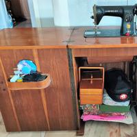 Singer 15M con mobile in legno