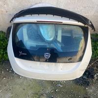 Lancia Y portellone