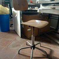 Sgabello per orafo