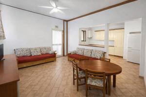 Villa di 231 m² con più di 5 locali a Trino
