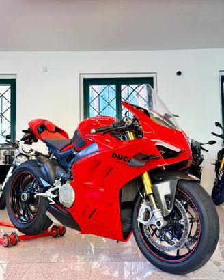 DUCATI PANIGALE V4 S ACCESSORIATA FINANZIABILE