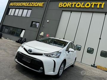 TOYOTA PRIUS PLUS per ricambi usati 2ZRFXE