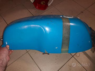 Serbatoio vetroresina ducati SS 900 750 mhr