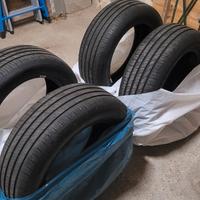 Gomme GOODYEAR EFFICIENTGRIP PERFORMANCE Ford Puma