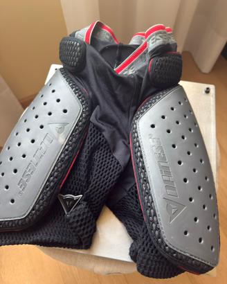 Pantaloncini protettivi Dainese come nuovi