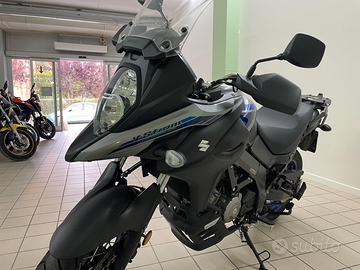 Suzuki V Strom DL 650 - 5600km