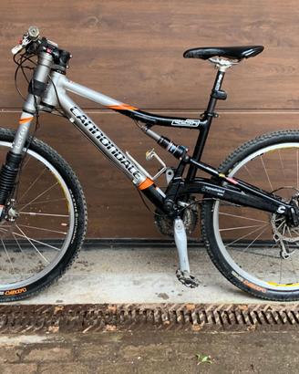 Bicicletta Cannondale