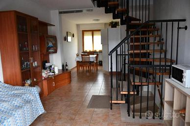 Trilocale a cecina disponibile fino a giugno 2026