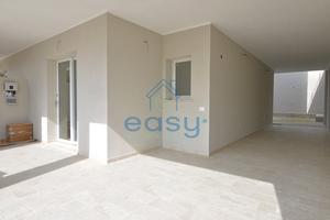 Bivano nuovo con cortile