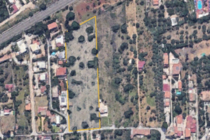 Carini - Terreno agrigolo pianeggiante 7880 mq