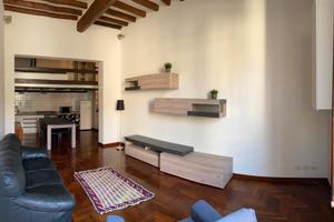 Centro Storico: appartamento arredato