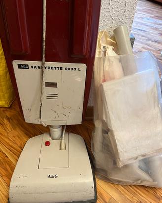 aspirapolvere VINTAGE AEG VAMPYRETTE 2000 L