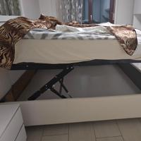 Letto Matrimoniale Contenitore - Moderno 