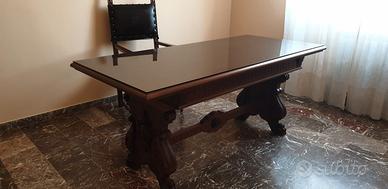 Studio in legno massello stile classico 