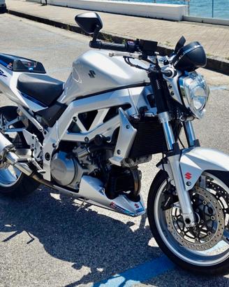 Suzuki SV 1000 " S C A M B I O "
