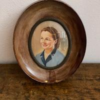 Quadretto ritratto vintage dipinto a mano