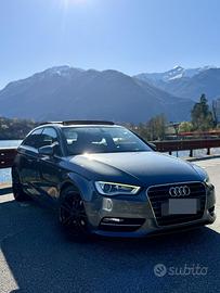 Audi A3 2.0 TDI 150 CV S-Line + tettuccio apribile