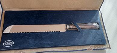 Coltello pane/panettone in argento 