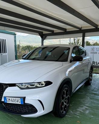 Alfa Romeo Tonale PLUG IN hibryd garanzia 2 anni