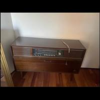Radio grundig da sistemare