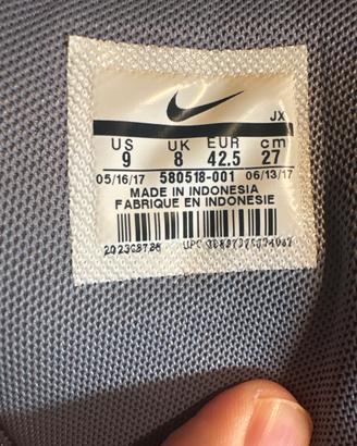 Nike Air Max IVO grigio/nero/rosso