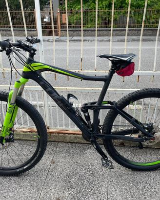 CUBE 29" Stereo 120