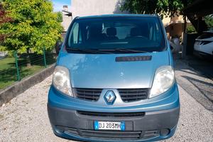 Renault trafic 