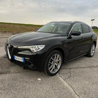 Alfa romeo stelvio Q4 210cv