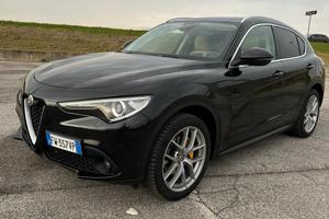 Alfa romeo stelvio Q4 210cv