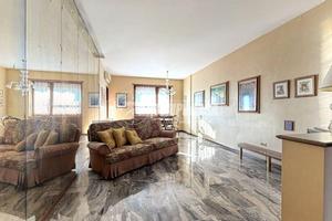 QUADRILOCALE PANORAMICO ULTIMO PIANO!