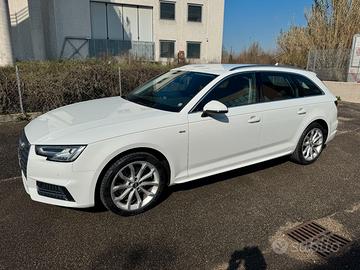 Audi A4 2.0 122CV S-Line